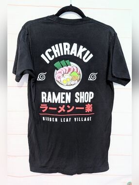 Vintage Naruto 🦭 🀄 Ichiraku Ramen Shop Black Graphic T-Shirt Size Medium
